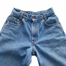 Load image into Gallery viewer, Vintage Medium Blue Wide Leg Levis 12Y
