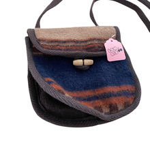 Load image into Gallery viewer, Wool Crossbody Purse
