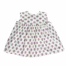 Load image into Gallery viewer, Lightweight Floral Gauze Tunic 3/4T

