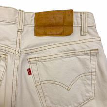 Load image into Gallery viewer, Vintage Off White Contrast Stitch Levis 501 W29
