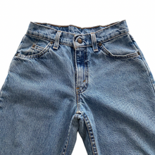 Load image into Gallery viewer, Vintage Levis 565 Wide Leg 12Y
