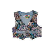 Load image into Gallery viewer, 90’s Denim Tapestry Vest 3/4T
