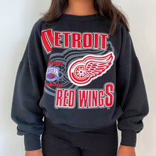 Load image into Gallery viewer, Vintage Detroit Red Wings Sweatshirt 8/10Y
