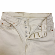 Load image into Gallery viewer, Vintage Off White Contrast Stitch Levis 501 W29
