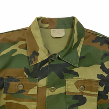Load image into Gallery viewer, Camo Jacket 8/10Y
