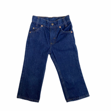 Load image into Gallery viewer, Vintage Indigo Straight Leg Levis 2T
