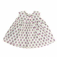 Load image into Gallery viewer, Lightweight Floral Gauze Tunic 3/4T
