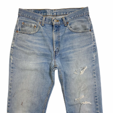 Load image into Gallery viewer, Vintage Distressed Levis 516 W31”
