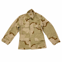 Load image into Gallery viewer, Desert Camo Military Jacket
