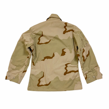 Load image into Gallery viewer, Desert Camo Military Jacket
