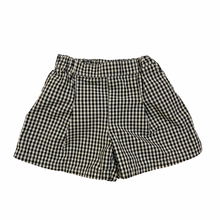Load image into Gallery viewer, Pleated Gingham Shorts
