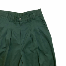 Load image into Gallery viewer, Vintage Pleated High Rise Twill Trousers W26&quot;
