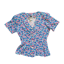 Load image into Gallery viewer, 90&#39;s Floral Cotton Top
