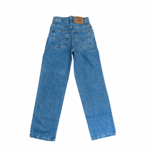 Load image into Gallery viewer, Vintage Levi&#39;s 550 Straight Leg 12Y
